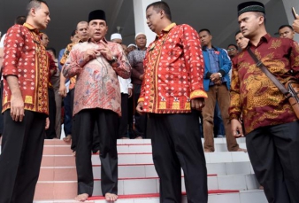 Gubsu Edy Ajak ASN Shalat Subuh Berjamaah